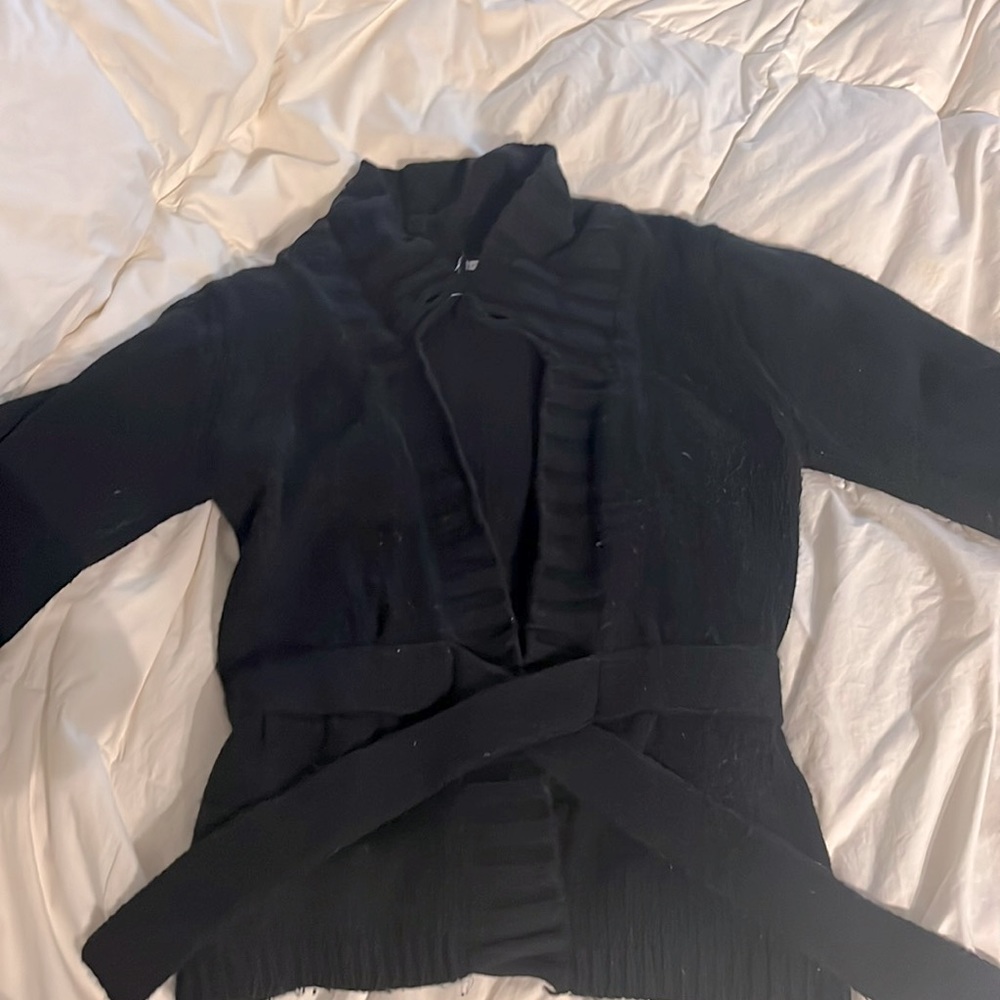 Black three quarter black sweater